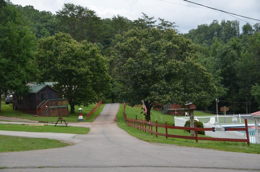 Ft. Wilderness Rv Park And Campground Whittier Exterior photo
